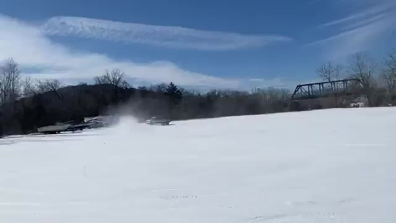 Volvo 240 Snow Drifting
