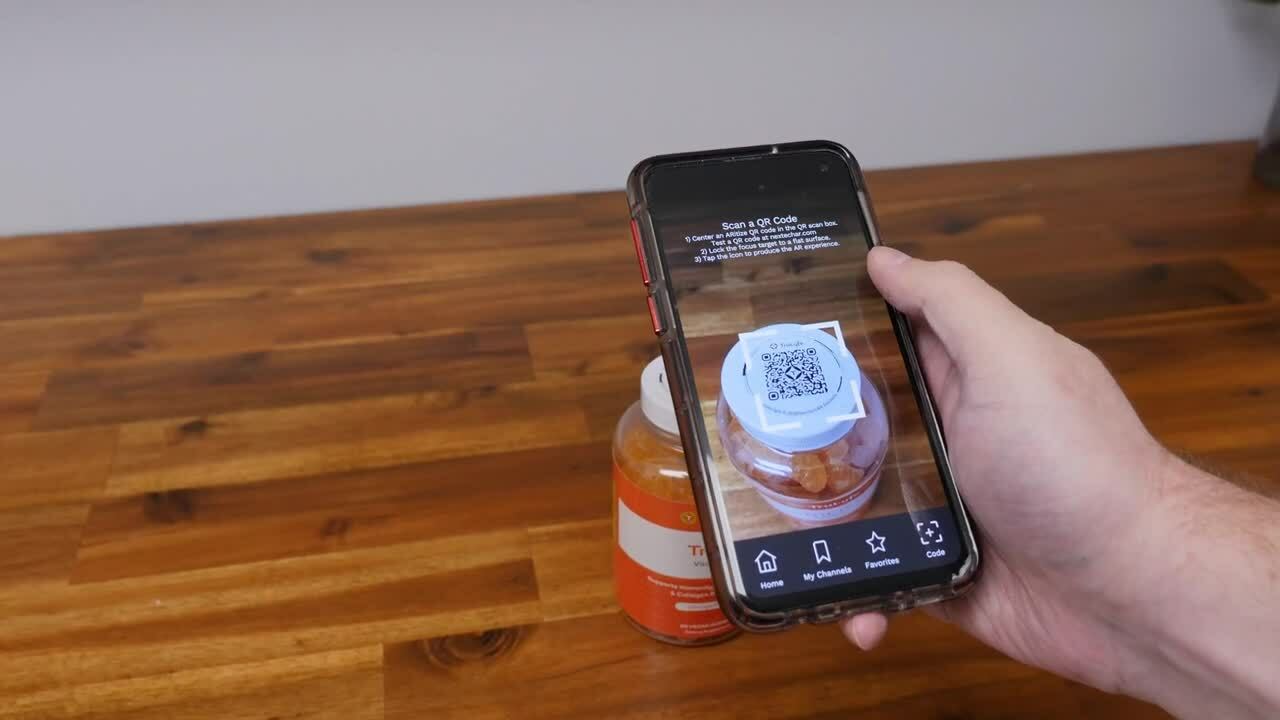 Smart Packing lets you record AR Holograms to add to your products.