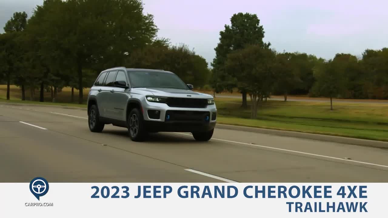 video of 2023 jeep grand cherokee