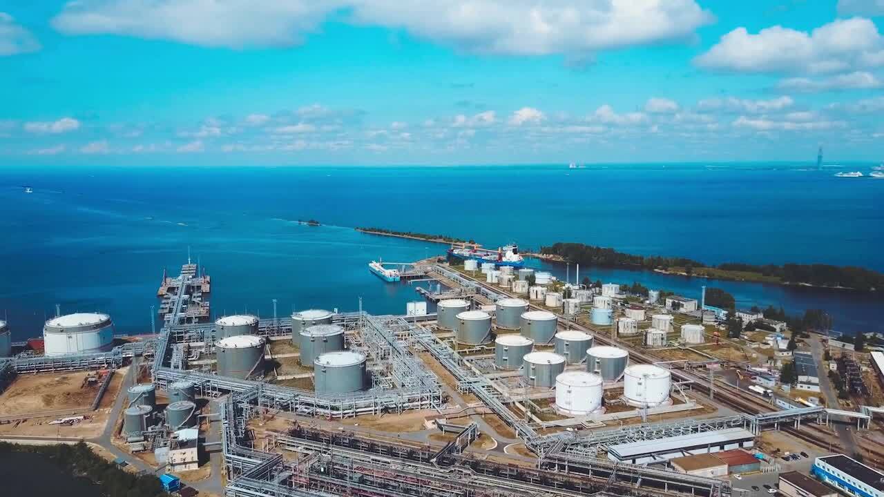 SECURE Customer Story - New gas refinery turns to Hexagon to mitigate cyber security risk