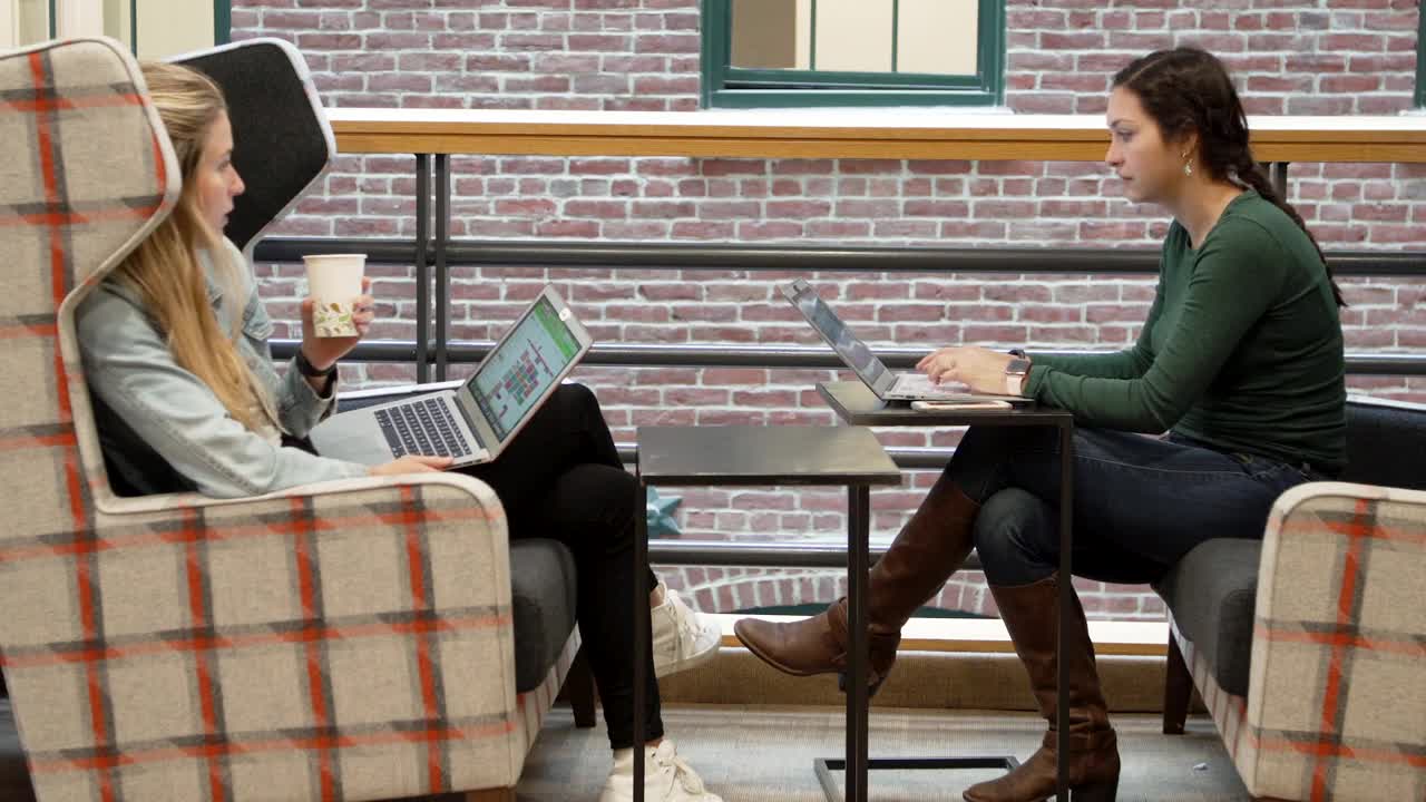 Customer Story: Vidyard Shares the Story of How HubSpot Uses Its Products